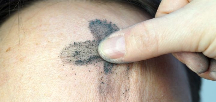 Aschekreuz zu Aschermittwoch