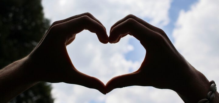 Banner: Frühschichten im Advent, Aktion der KJA und Pastoralen Einheit Wuppertal Ost