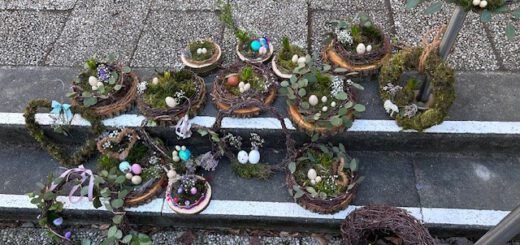 Selbstgebastelte Ostergestecke
